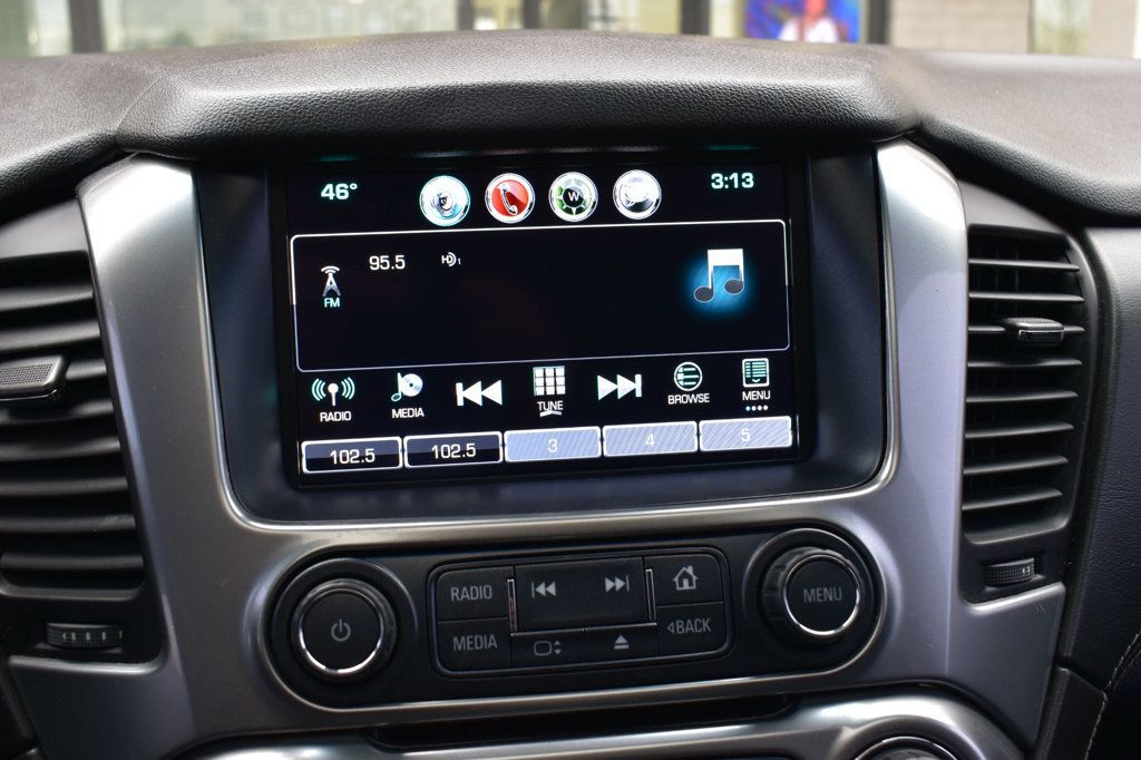 2018 Chevrolet Suburban 4WD 4dr 1500 LT - 22959547 - 38