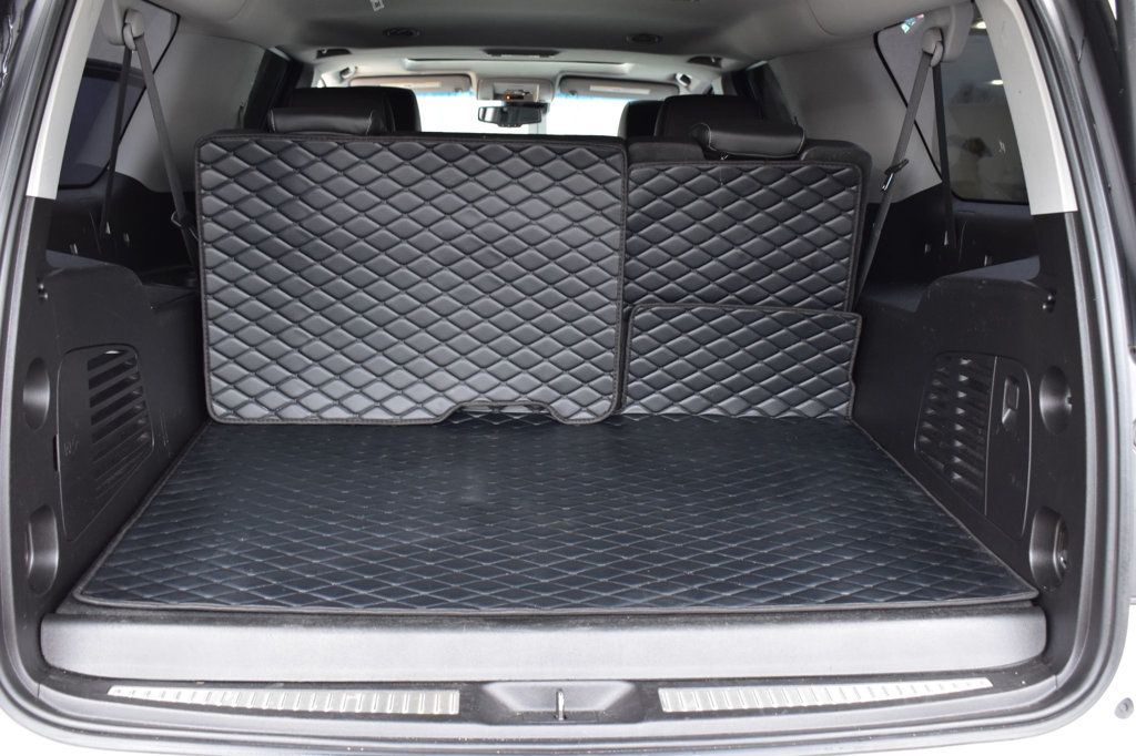 2018 Chevrolet Suburban 4WD 4dr 1500 LT - 22959547 - 54