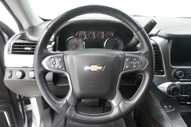 2018 Chevrolet Suburban 4WD 4dr 1500 LT - 23039890 - 16