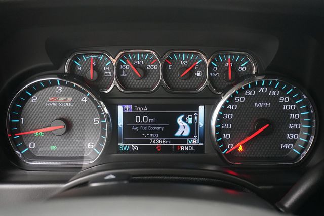 2018 Chevrolet Suburban 4WD 4dr 1500 LT - 23039890 - 17