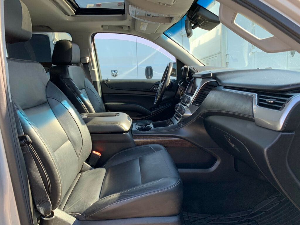2018 Chevrolet Suburban 4WD 4dr 1500 LT - 22959721 - 22