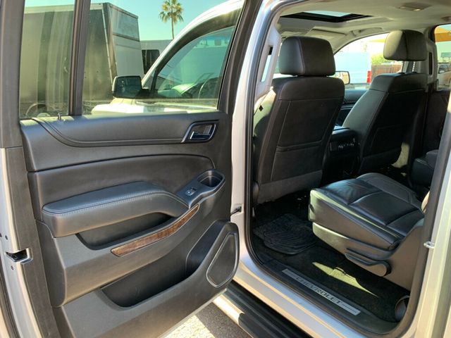 2018 Chevrolet Suburban 4WD 4dr 1500 LT - 22959721 - 26