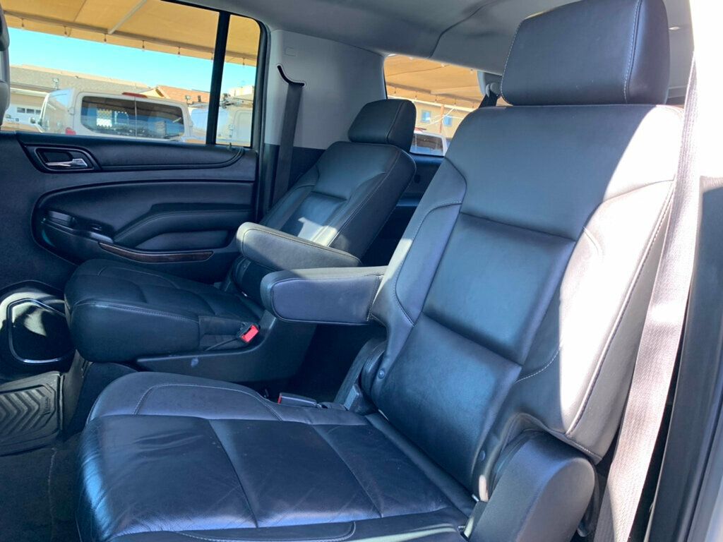 2018 Chevrolet Suburban 4WD 4dr 1500 LT - 22959721 - 28