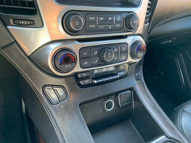 2018 Chevrolet Suburban 4WD 4dr 1500 LT - 22959721 - 39