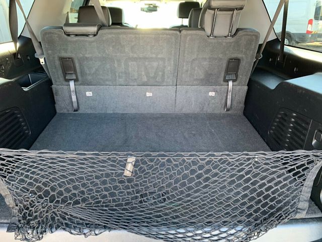 2018 Chevrolet Suburban 4WD 4dr 1500 LT - 22959721 - 6