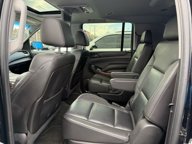 2018 Chevrolet Suburban 4WD 4dr 1500 LT - 22988958 - 20