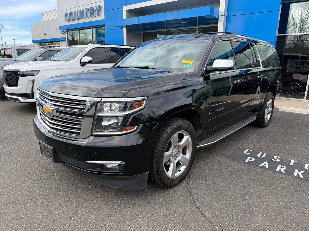 2018 Chevrolet Suburban 4WD 4dr 1500 LT - 22988958 - 24