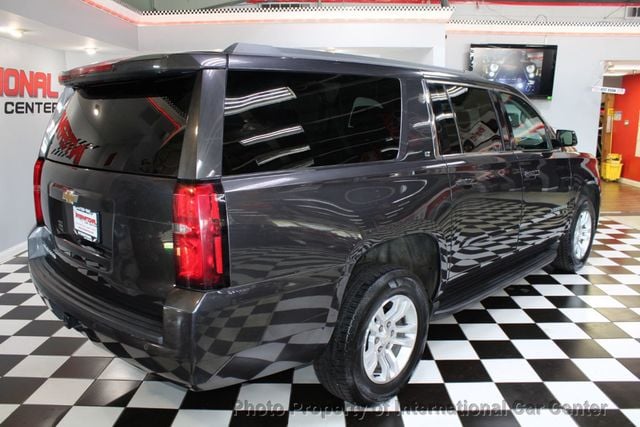 2018 Chevrolet Suburban 4WD 4dr 1500 LT - 22549635 - 3