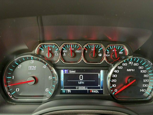 2018 Chevrolet Suburban 4WD 4dr 1500 LT - 23096095 - 18