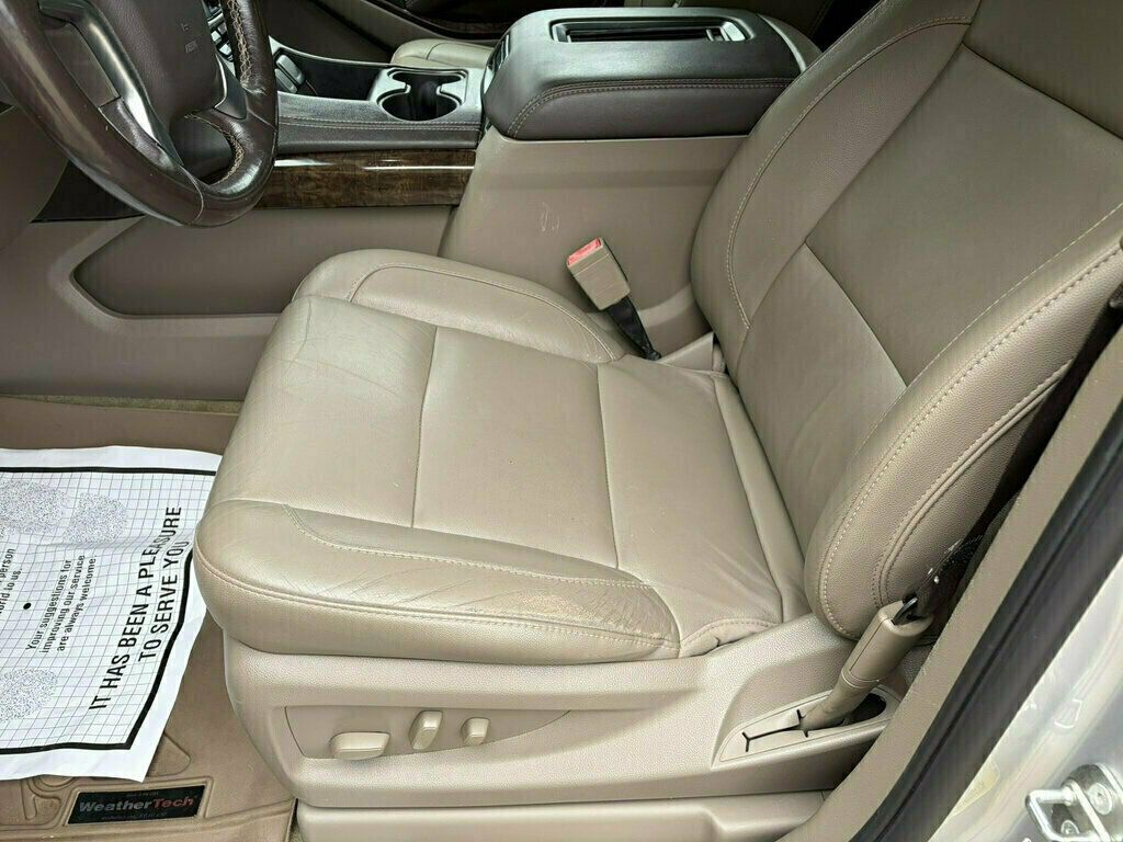 2018 Chevrolet Suburban 4WD 4dr 1500 LT - 23096095 - 27