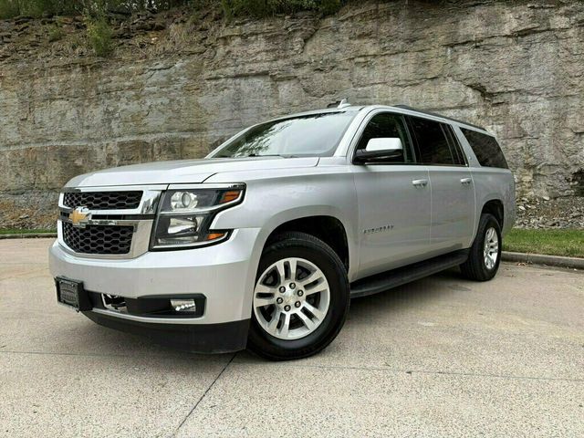 2018 Chevrolet Suburban 4WD 4dr 1500 LT - 23096095 - 3