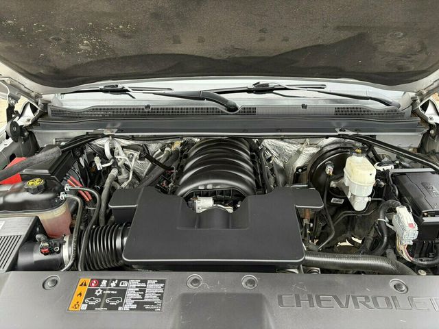 2018 Chevrolet Suburban 4WD 4dr 1500 LT - 23096095 - 41