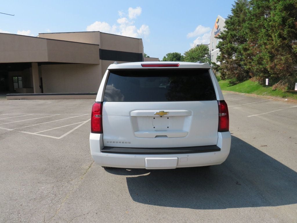 2018 Chevrolet Suburban 4WD 4dr 1500 LT - 22538969 - 6