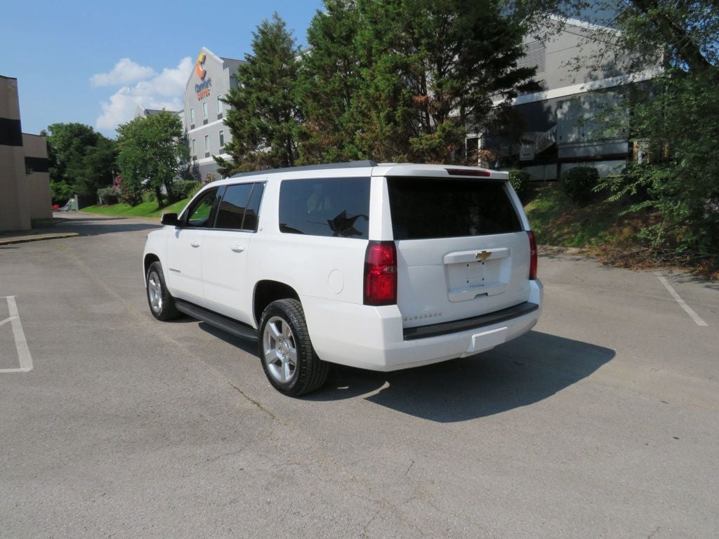 2018 Chevrolet Suburban 4WD 4dr 1500 LT - 22538969 - 7