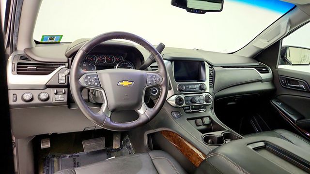 2018 Chevrolet Suburban 4WD 4dr 1500 LT w/ Luxury Package & 20'' Wheels - 23087207 - 11