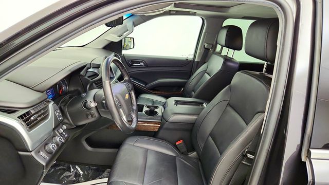 2018 Chevrolet Suburban 4WD 4dr 1500 LT w/ Luxury Package & 20'' Wheels - 23087207 - 19