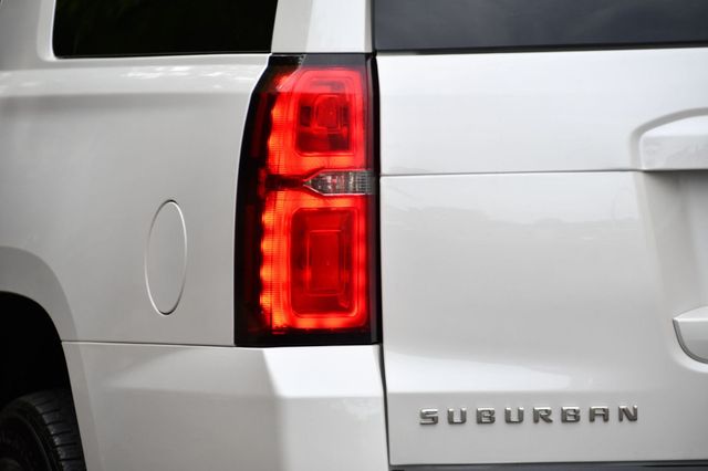 2018 Chevrolet Suburban 4WD 4dr 1500 Premier - 22408835 - 9