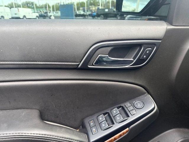 2018 Chevrolet Suburban 4WD 4dr 1500 Premier - 23024167 - 9