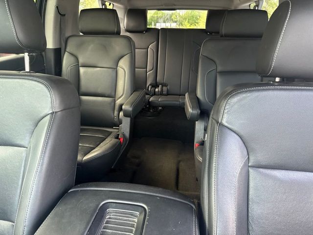 2018 Chevrolet Suburban 4WD 4dr 1500 Premier - 23024167 - 17