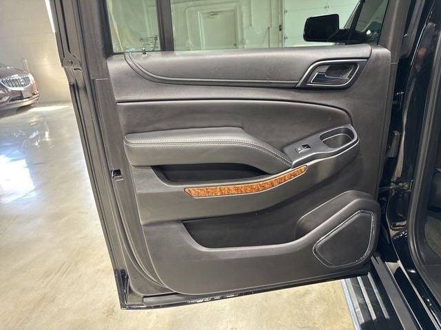 2018 Chevrolet Suburban 4WD 4dr 1500 Premier - 23024167 - 37