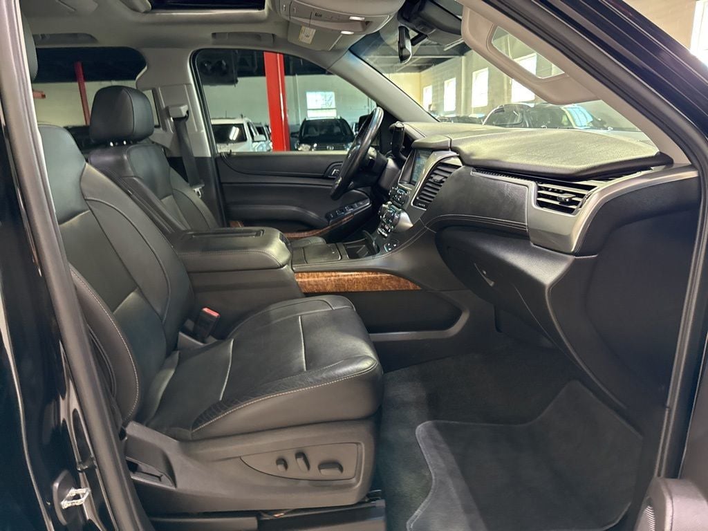 2018 Chevrolet Suburban 4WD 4dr 1500 Premier - 23024167 - 46