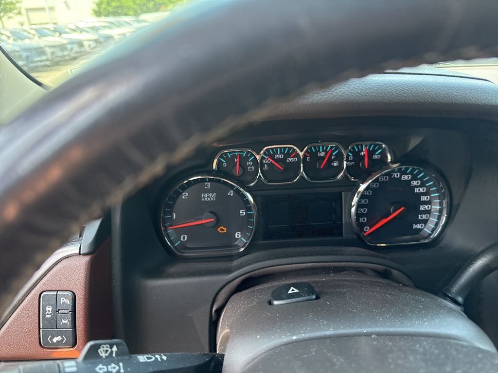2018 Chevrolet Suburban 4WD 4dr 1500 Premier - 23033879 - 15