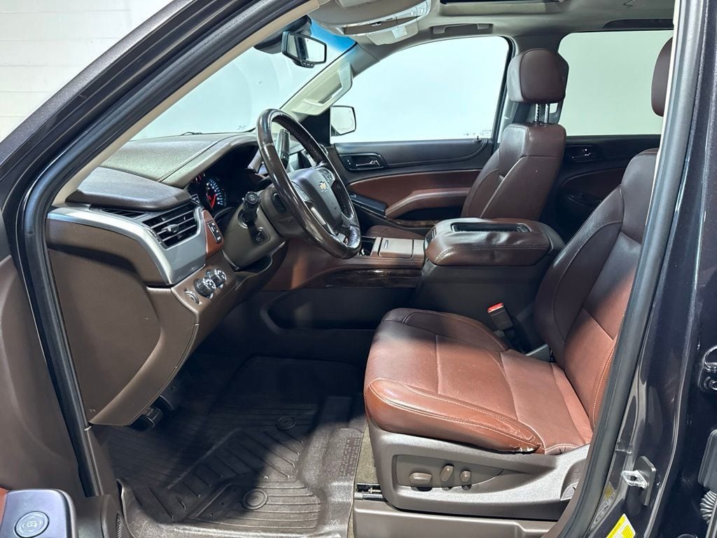 2018 Chevrolet Suburban 4WD 4dr 1500 Premier - 23033879 - 25
