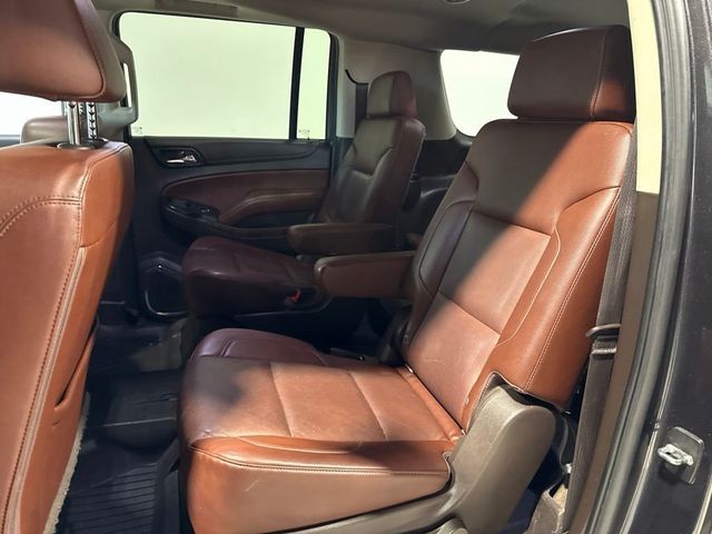 2018 Chevrolet Suburban 4WD 4dr 1500 Premier - 23033879 - 35