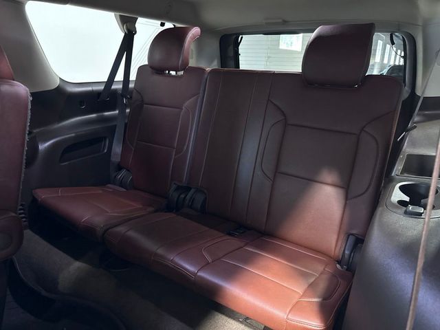 2018 Chevrolet Suburban 4WD 4dr 1500 Premier - 23033879 - 39