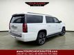 2018 Chevrolet Suburban 4WD 4dr 1500 Premier - 23045397 - 11