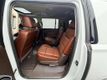 2018 Chevrolet Suburban 4WD 4dr 1500 Premier - 23045397 - 25