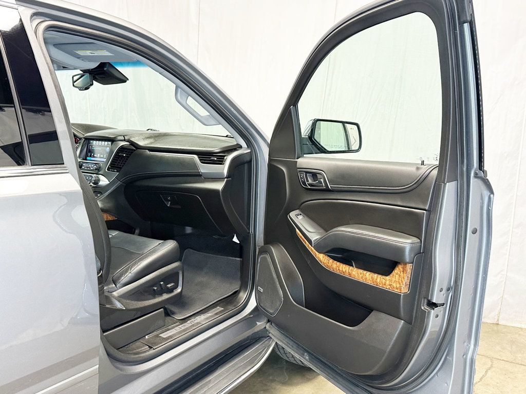 2018 Chevrolet Suburban 4WD 4dr 1500 Premier - 23081216 - 16