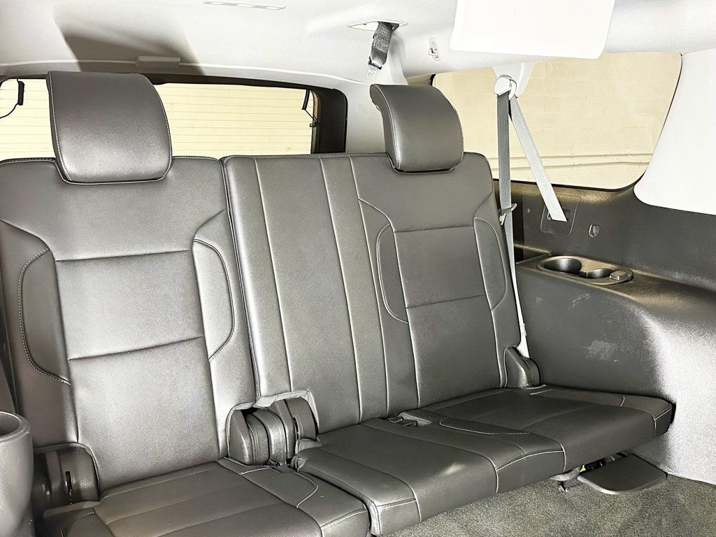 2018 Chevrolet Suburban 4WD 4dr 1500 Premier - 23081216 - 44