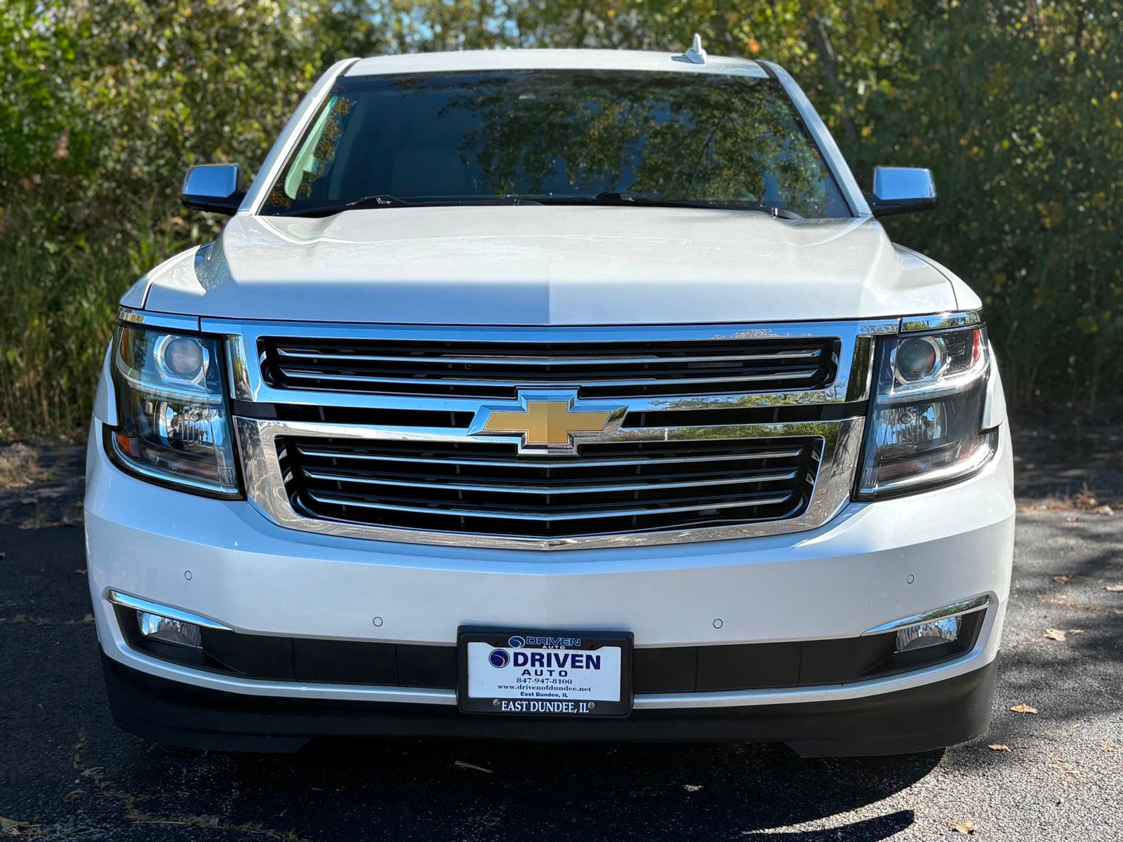 2018 Chevrolet Suburban 1500 Premier photo 2