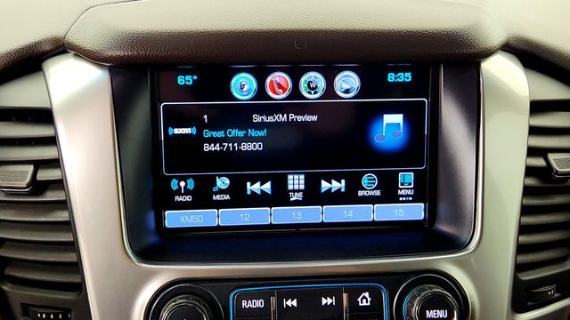 2018 Chevrolet Suburban 4WD 4dr 1500 Premier w/ 22'' Black Wheels, Sunroof & ACC - 23097862 - 18