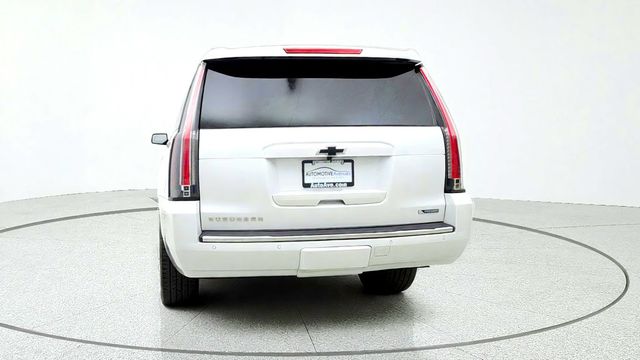 2018 Chevrolet Suburban 4WD 4dr 1500 Premier w/ 22'' Black Wheels, Sunroof & ACC - 23097862 - 5