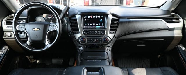 2018 Chevrolet Suburban 4WD Premier RST Edition Entertainment System - 23062911 - 11