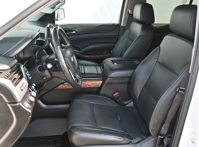 2018 Chevrolet Suburban 4WD Premier RST Edition Entertainment System - 23062911 - 17