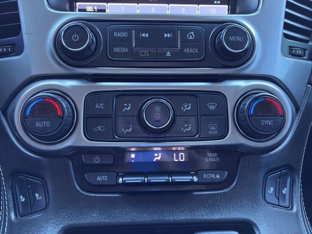 2018 Chevrolet Suburban CLEAN CARFAX REPORT, BLUETOOTH, SUNROOF, TOUCHSCREEN, TINTED!!! - 22981715 - 16