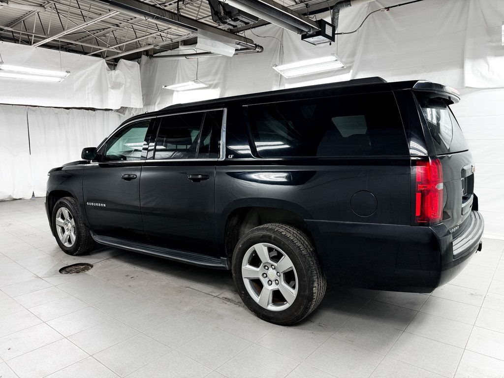 2018 Chevrolet Suburban LT 4WD - 22969920 - 2
