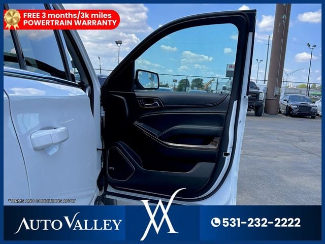 2018 Chevrolet Suburban LT Sport Utility 4D - 22939037 - 16