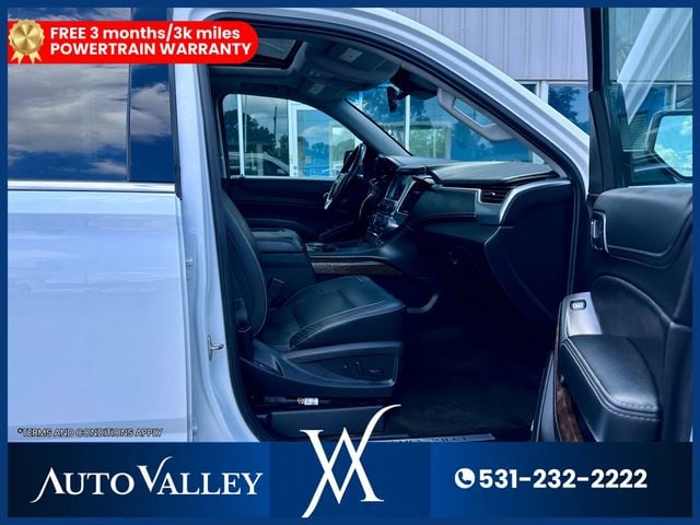 2018 Chevrolet Suburban LT Sport Utility 4D - 22939037 - 17