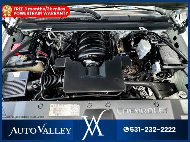 2018 Chevrolet Suburban LT Sport Utility 4D - 22939037 - 41