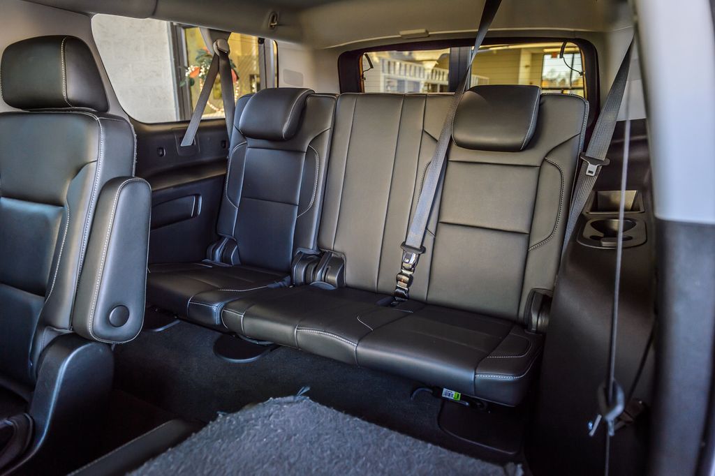 2018 Chevrolet Suburban SUBURBAN LT Z71 QUAD CAPTAINS REAR ENTERTAINMENT LOADED MUST SEE - 22947883 - 19