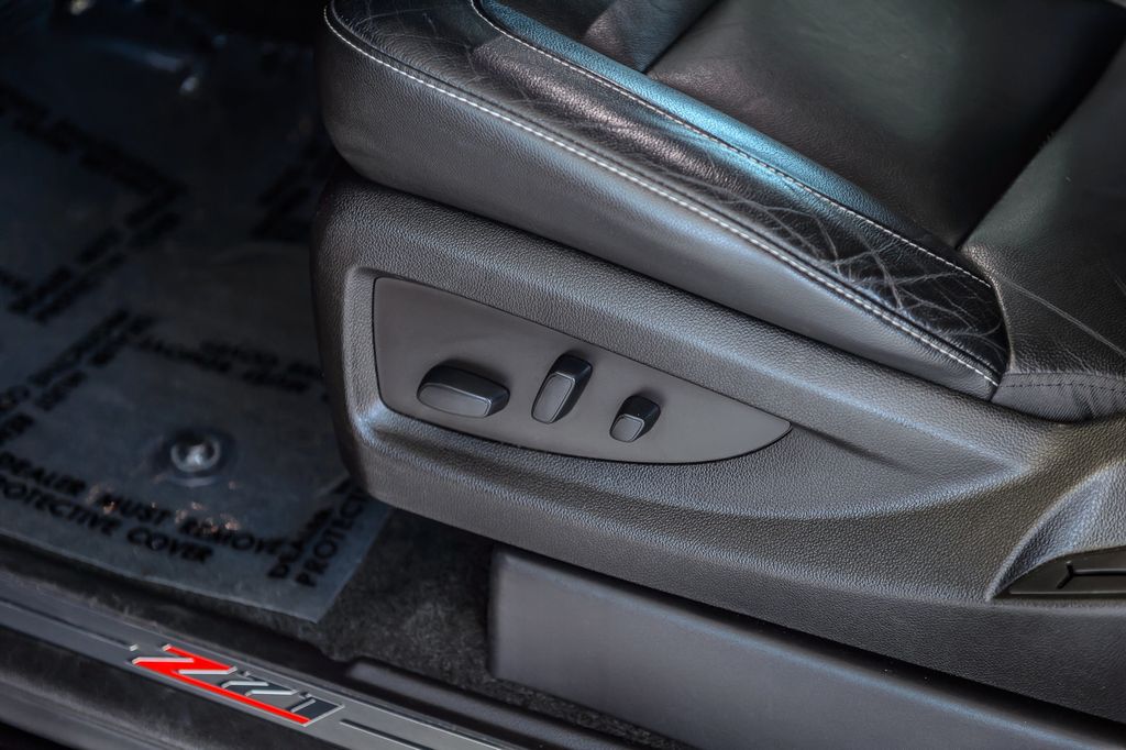 2018 Chevrolet Suburban SUBURBAN LT Z71 QUAD CAPTAINS REAR ENTERTAINMENT LOADED MUST SEE - 22947883 - 22