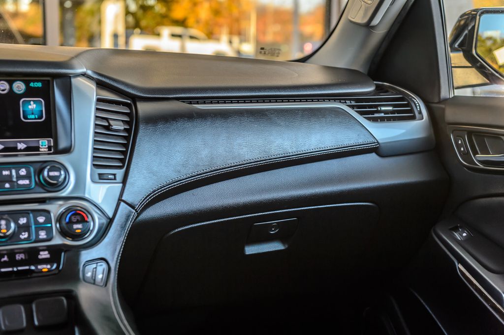 2018 Chevrolet Suburban SUBURBAN LT Z71 QUAD CAPTAINS REAR ENTERTAINMENT LOADED MUST SEE - 22947883 - 42