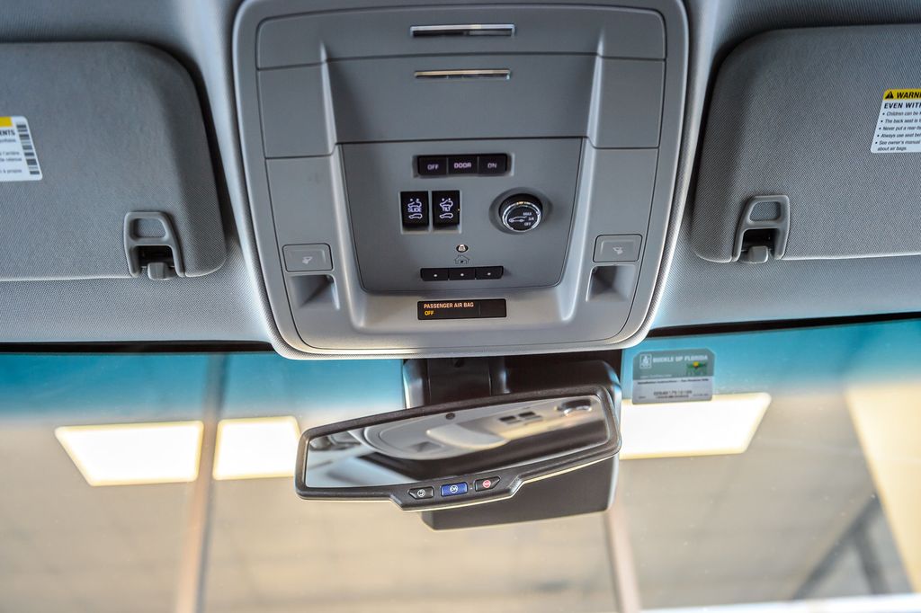 2018 Chevrolet Suburban SUBURBAN LT Z71 QUAD CAPTAINS REAR ENTERTAINMENT LOADED MUST SEE - 22947883 - 44