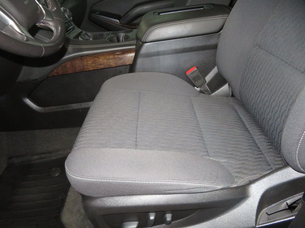 2018 Chevrolet Tahoe 2OWNER AZ TRUCK THIRD ROW SEATING EXTRA CLEAN  - 22955808 - 19