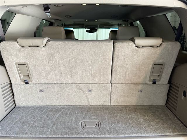 2018 Chevrolet Tahoe 4WD 4dr LT - 23014398 - 26