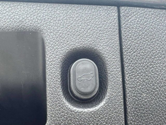 2018 Chevrolet Tahoe 4WD 4dr LT - 23014127 - 16